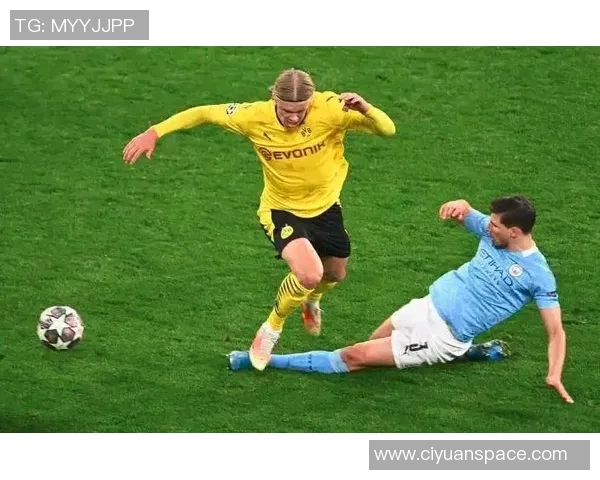 香港足球明星队荣耀时刻海报展现激情与梦想的完美结合